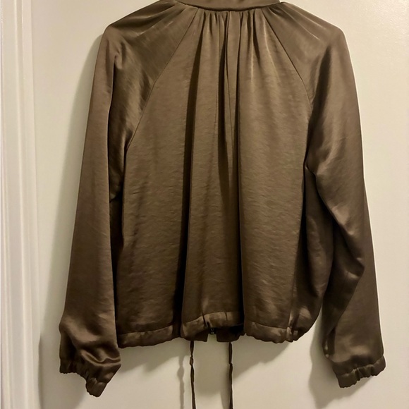 Banana Republic Olive Satin Jacket - Picture 5 of 7